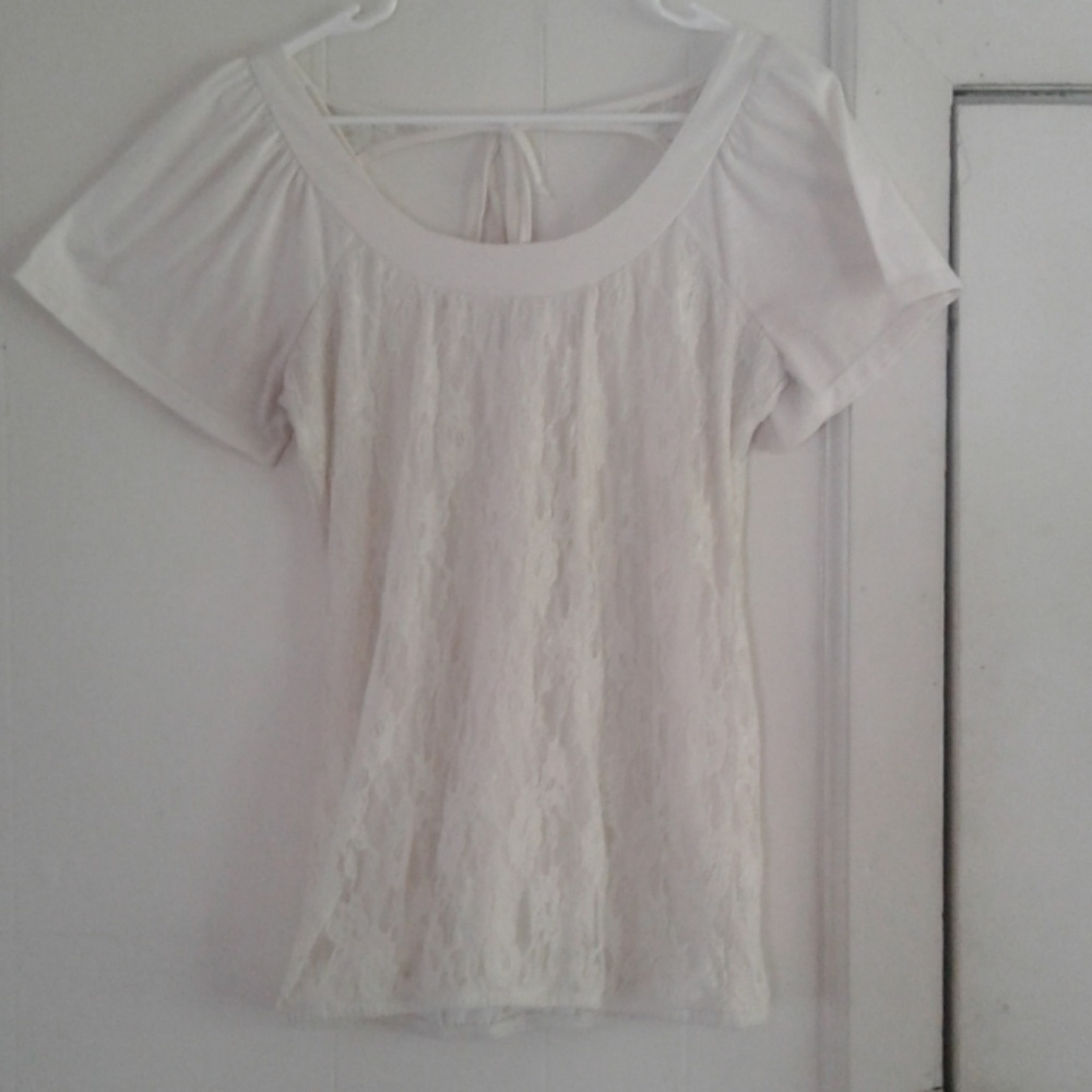 Lacey short sleeve blouse